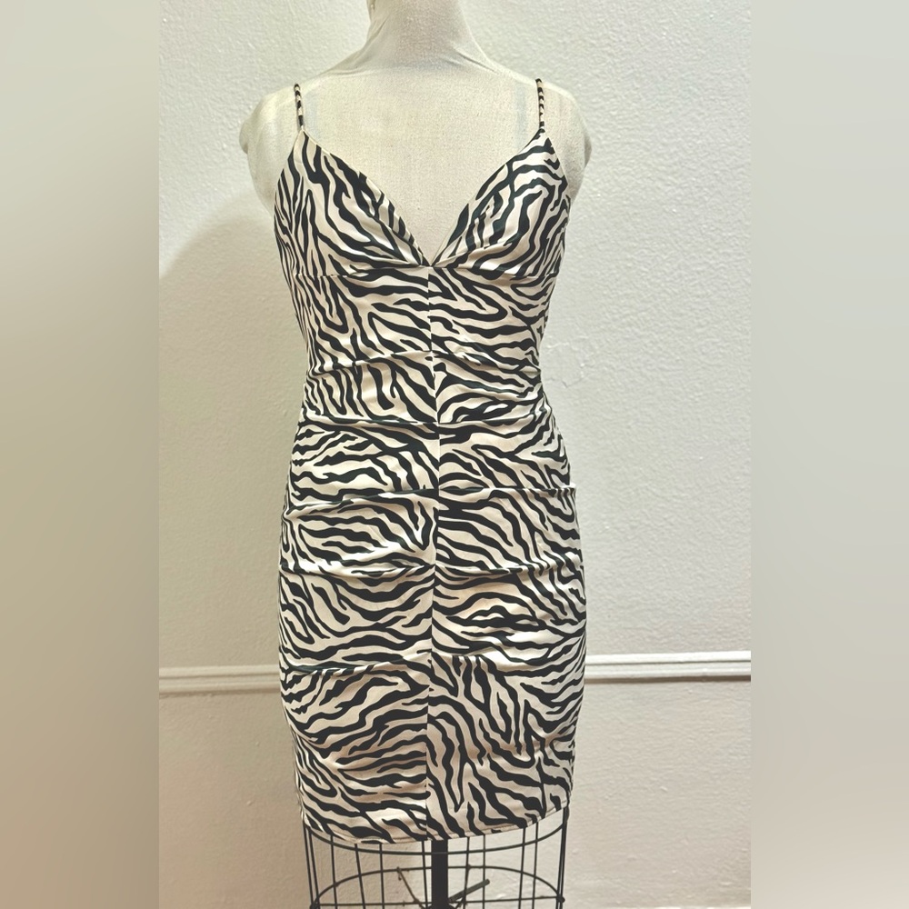 Le Chateau Black and White Strapless Dress